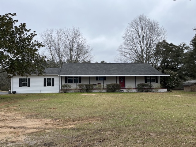 Hattiesburg, MS Guest House & Lake House